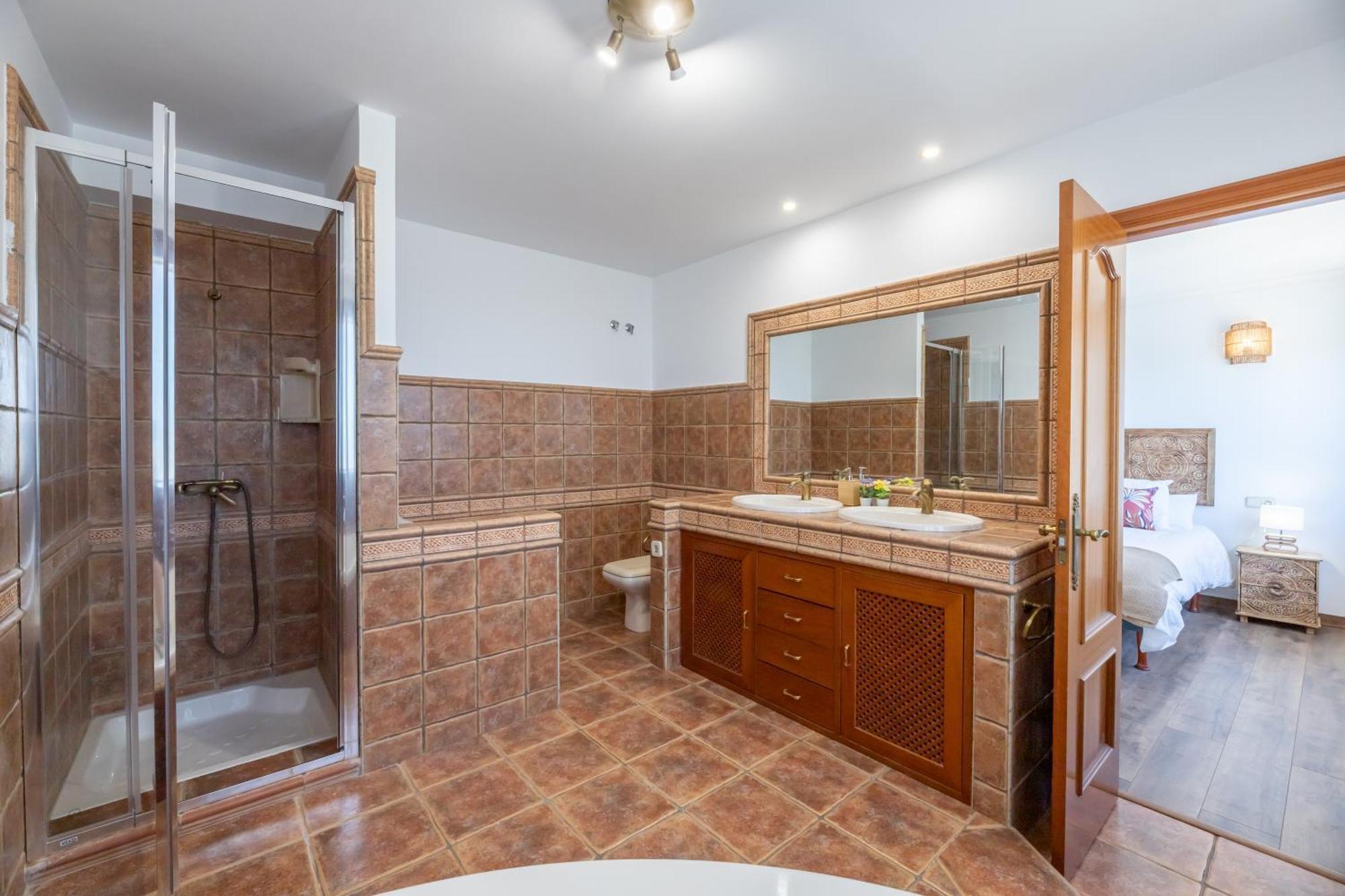 Vb Sierra Bermeja 4bdr Sea Views Villa *